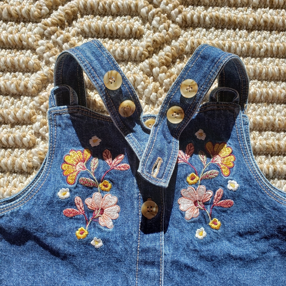 Daisy Fuentes 24M Denim Dress Floral Embroidery 100% Cotton Adjustable Straps - Picture 6 of 11